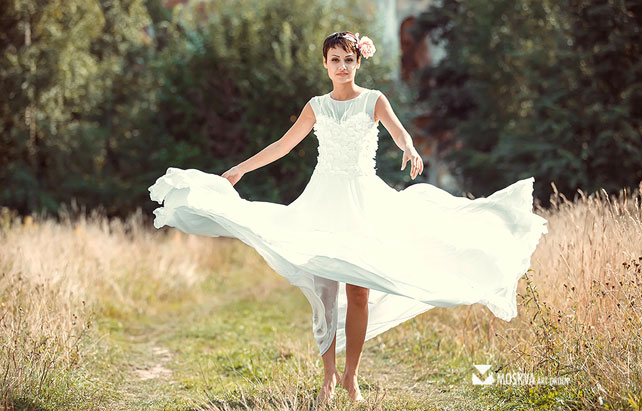 свадьба в разрушенной усадьбе, образ невесты