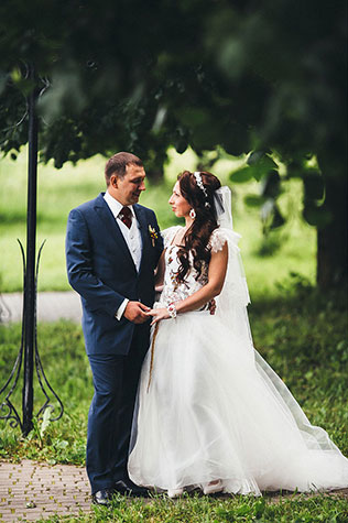 свадьба в русском стиле, жених и невеста