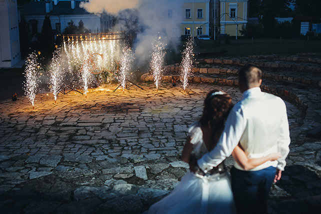 свадьба в русском стиле, фейерверк