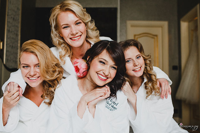 свадьба в синем цвете, утро невесты с подружками