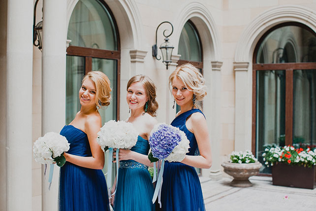 свадьба в синем цвете, подружки невесты в синем