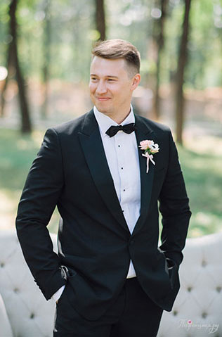 Свадьба в стиле Chanel, образ жениха