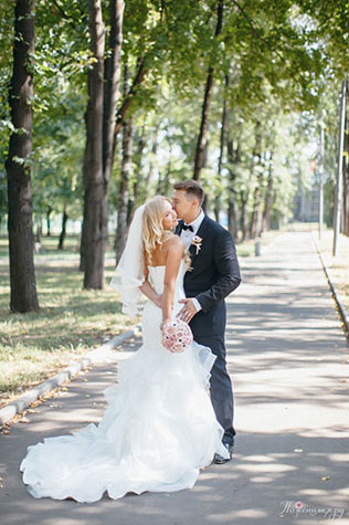 Свадьба в стиле Chanel, жених и невеста