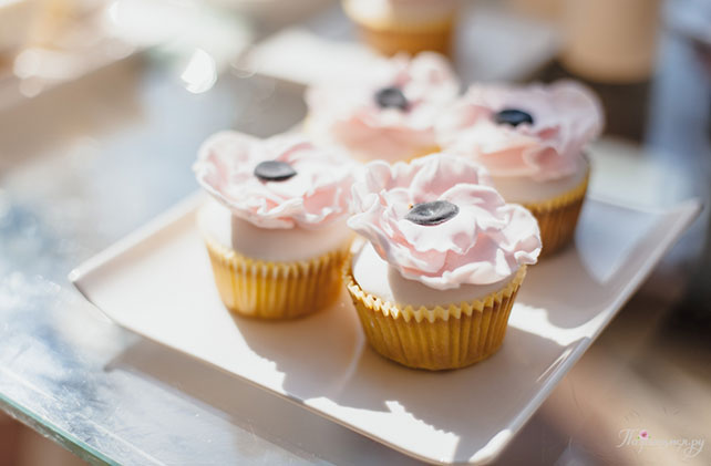 Свадьба в стиле Chanel, кексы