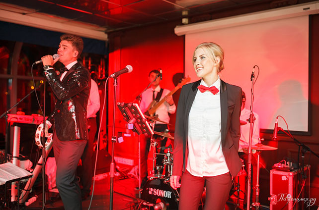 Свадьба в стиле Chanel, живая музыка