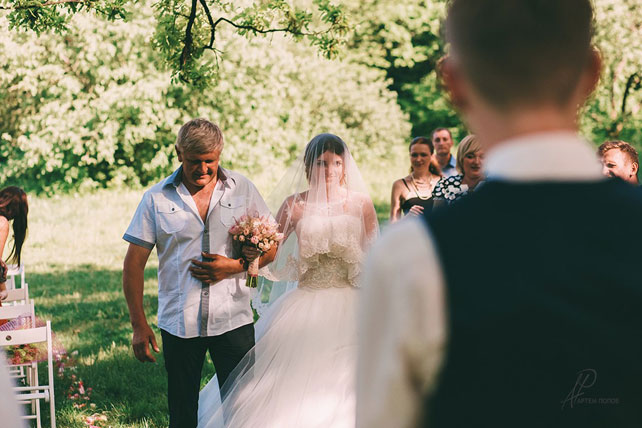 свадьба в стиле эко-рустик с бирюзовыми акцентами, церемония