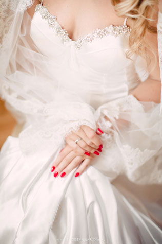 Свадьба в стиле Голливуд, платье невесты, маникюр невесты