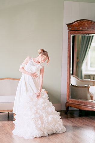 Свадьба в стиле французского кондитерского дома Ladurée, утро невесты