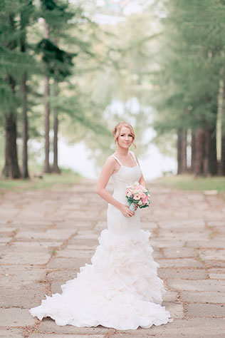 Свадьба в стиле французского кондитерского дома Ladurée, образ невесты