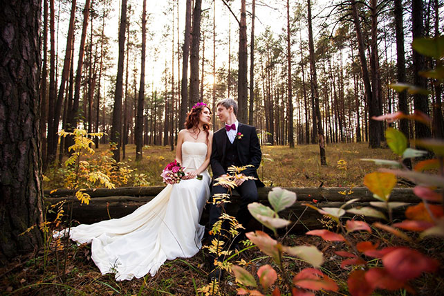свадьба в стиле Оскар, свадебная фотосессия в лесу