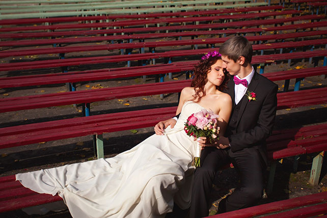 свадьба в стиле Оскар, свадебная фотосессия в поле