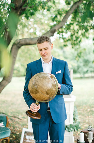 свадьба в стиле путешествия, образ жениха