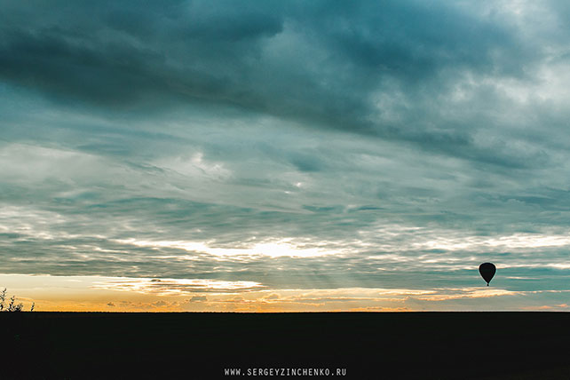 свадьба в стиле путешествия, полет на воздушном шаре