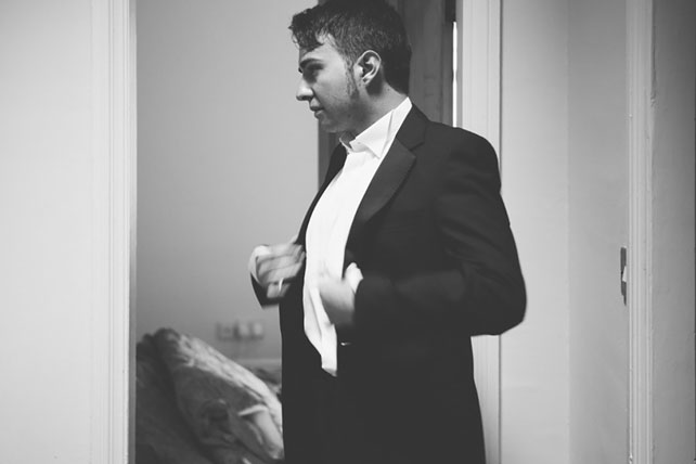 Свадьба в стиле ретро-рок, костюм жениха