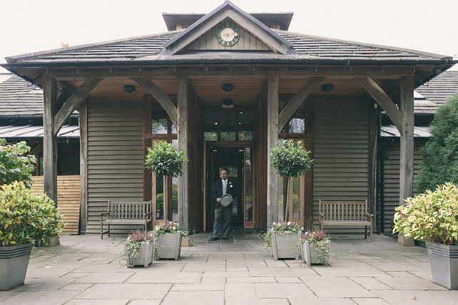 Свадьба в стиле ретро-рок, место церемонии