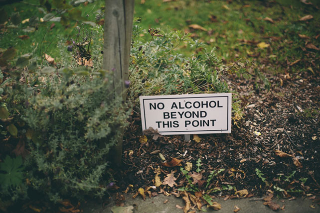 Свадьба в стиле ретро-рок, надпись