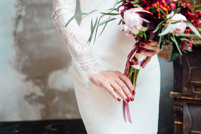 Свадьба в цвете бордо, букет