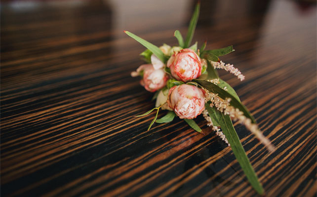 свадьба в яхт-клубе, бутоньерка жениха