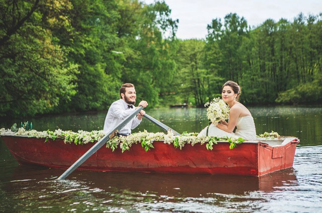 Свадебная прогулка на лодке, приглашения