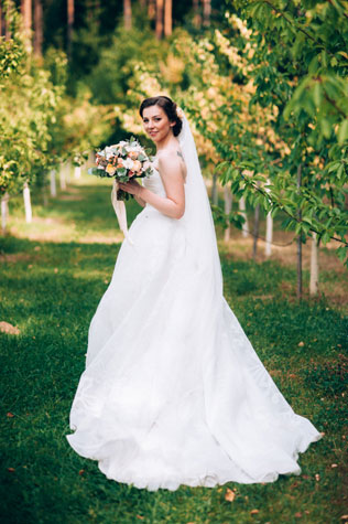 свадьба в бирюзовом цвете, образ невесты