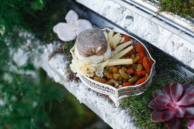 Таинственный лес, сухофрукты