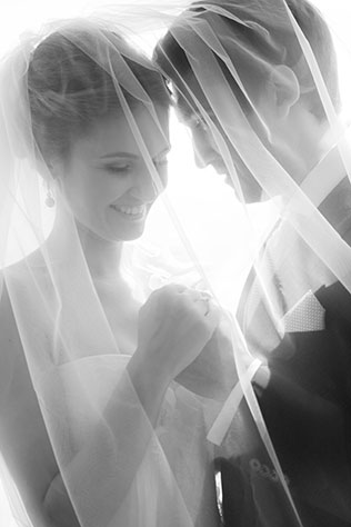 Телевизионная свадьба, встреча жениха и невесты