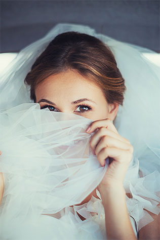 Телевизионная свадьба, фата невесты