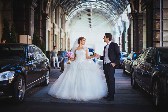 Телевизионная свадьба, на городских улицах