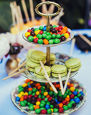 Телевизионная свадьба, сладкий стол