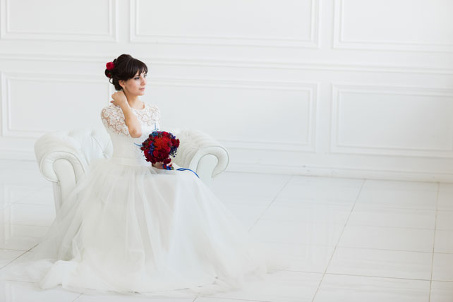 Уютная цветочная свадьба, невеста