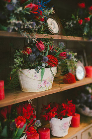 Уютная цветочная свадьба, яркое цветочное оформление