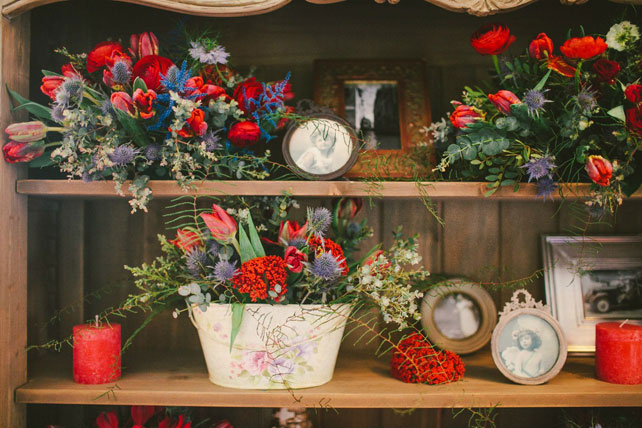 Уютная цветочная свадьба, цветы в шкафу