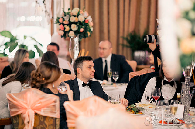 свадьба в стиле Коко Шанель, гости на свадьбе