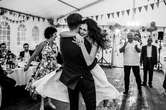 Вечная глубина чувств, морской стиль, танец жениха и невесты 