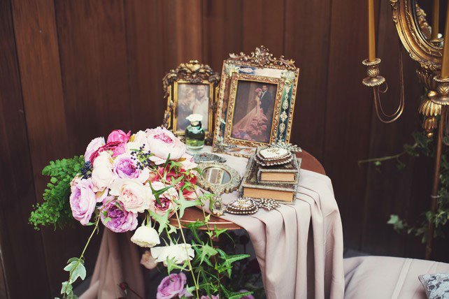 Ужин после венчания в стиле Dolce&Gabbana, декор комнаты невесты