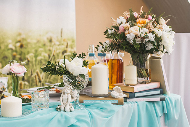 Весеннее пробуждение, свадьба Кристины и Эндрю, декор места торжества