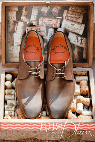 свадьба в Черногории, туфли жениха