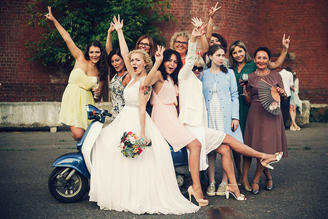 Винтажная свадьба в стиле путешествия, подружки невесты