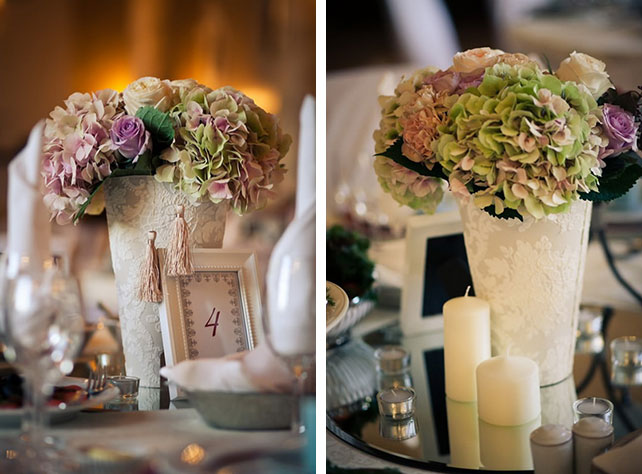 Винтажная свадьба Максима и Вики, цветочные композиции в вазах, украшенных кружевом