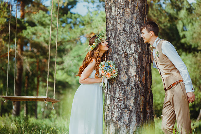 волшебная свадьба среди папоротников, жених и невеста
