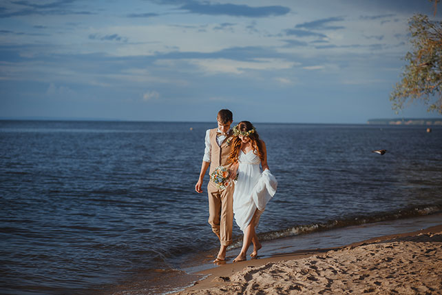 волшебная свадьба среди папоротников, жених и невеста