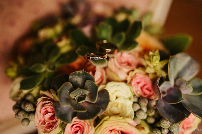 воздушная облачная свадьба, кольца