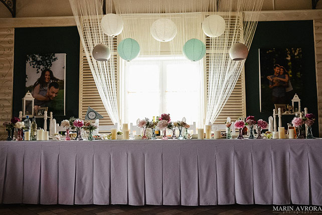 воздушная облачная свадьба, стол молодоженов