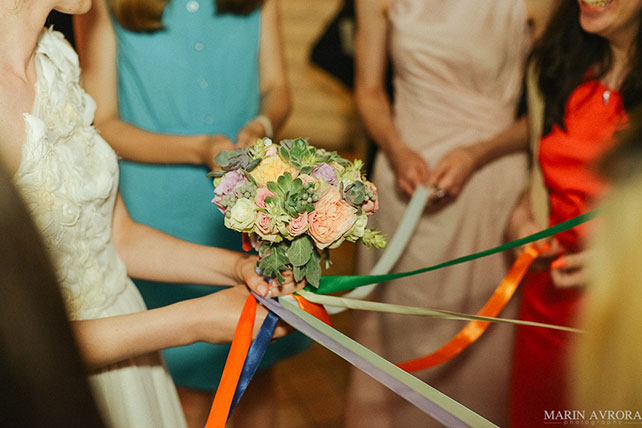 воздушная облачная свадьба, альтернатива бросанию букета