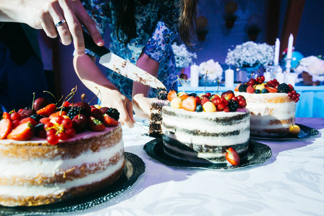 Воздушная свадьба, свадебные пироги с ягодами