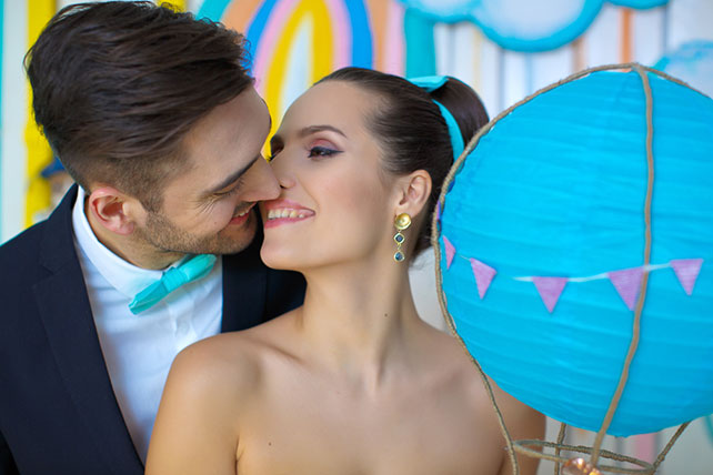 Воздушная мятно-голубая свадьба Даши и Ярослава, фотосессия жениха и невесты