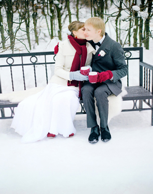 Молодожены с кофе