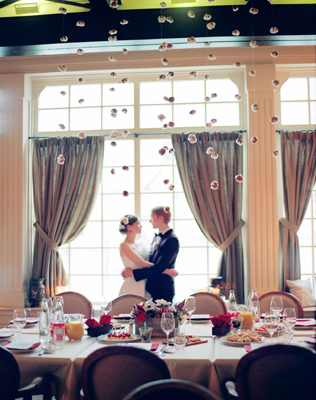 Украшение зала