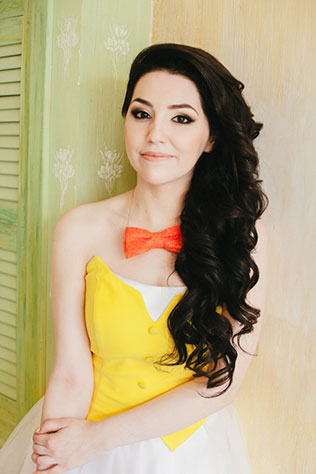 яркая свадьба с совами, образ невесты