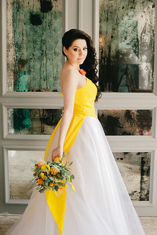 яркая свадьба с совами, образ невесты